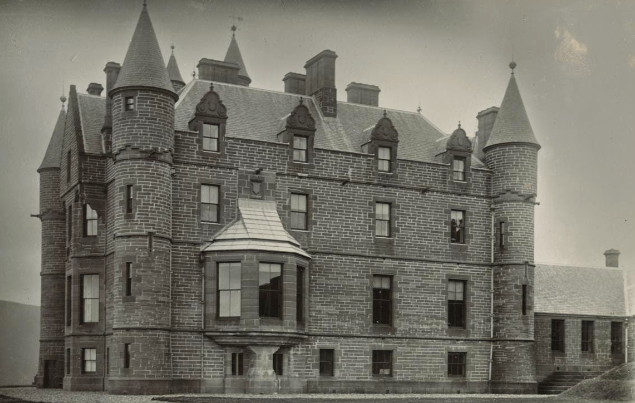 Paul Bradley Ltd, Architecture